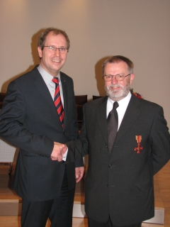 Bundesverdienstkreuz für Johannes-Ulrich Saur